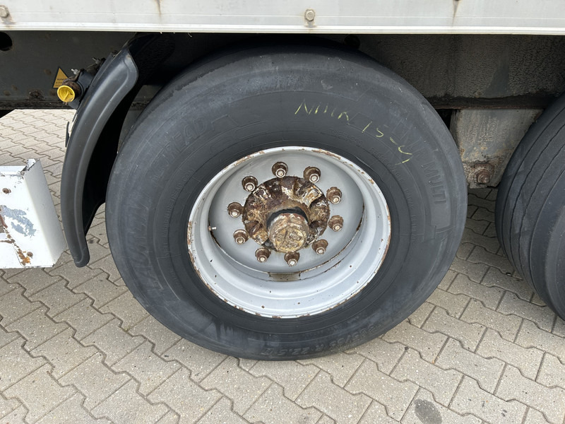 Closed box semi-trailer Krone SDP 27 / Box - Confectie / 3 axle BPW Drum / NL Trailer: picture 6 Closed box semi-trailer Krone SDP 27 / Box - Confectie / 3 axle BPW Drum / NL Trailer: picture 6
