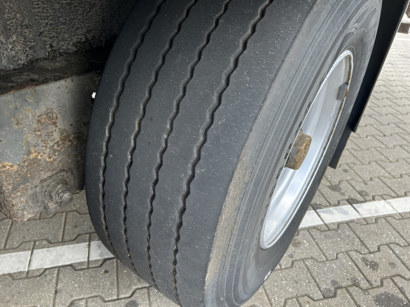Closed box semi-trailer Krone SDP 27 / Box - Confectie / 3 axle BPW Drum / NL Trailer: picture 11 Closed box semi-trailer Krone SDP 27 / Box - Confectie / 3 axle BPW Drum / NL Trailer: picture 11