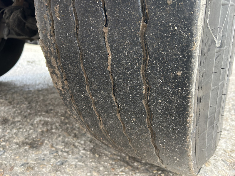 Pacton TXD 339 / Curtainside / BPW Drum / Lift axle / NL Trailer on lease Pacton TXD 339 / Curtainside / BPW Drum / Lift axle / NL Trailer: picture 8 Pacton TXD 339 / Curtainside / BPW Drum / Lift axle / NL Trailer on lease Pacton TXD 339 / Curtainside / BPW Drum / Lift axle / NL Trailer: picture 8