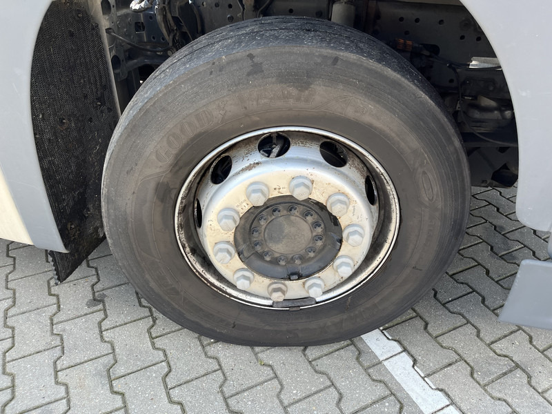 Tractor unit MAN TGS 18.360 Euro 6 / 195 dkm / Airco / NL Truck: picture 9