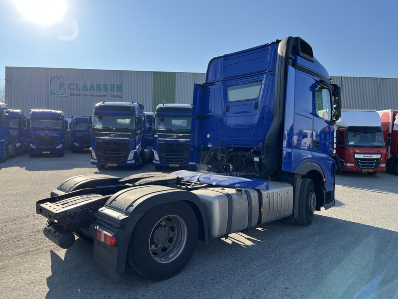 Mercedes-Benz Actros 1842 Streamspace / 863 dkm / 2 Tanks / NL Truck / 12x in stock - Tractor unit: picture 2 Mercedes-Benz Actros 1842 Streamspace / 863 dkm / 2 Tanks / NL Truck / 12x in stock - Tractor unit: picture 2