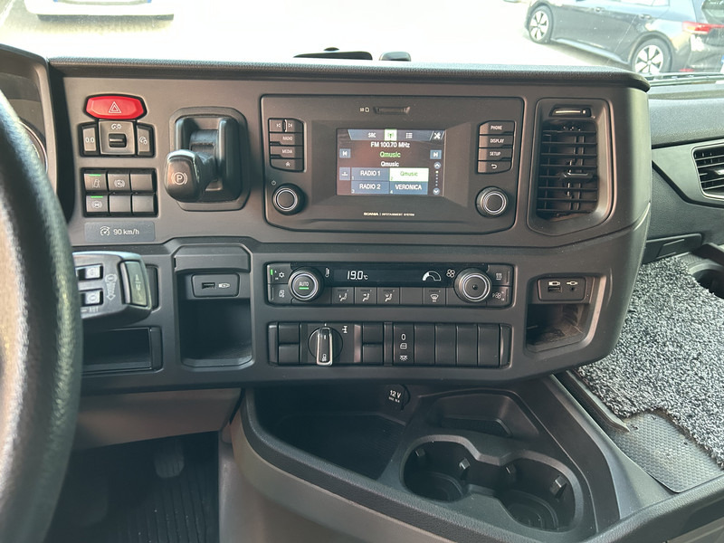 Scania R450 Highline / Retarder / 724 dkm / APK TUV 07-26 - Tractor unit: picture 5 Scania R450 Highline / Retarder / 724 dkm / APK TUV 07-26 - Tractor unit: picture 5