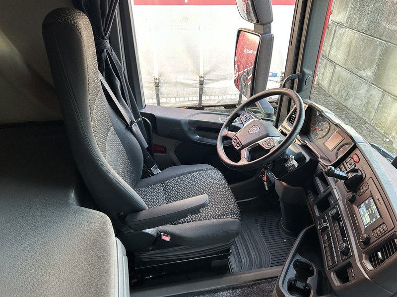 Scania R450 Highline / Retarder / 724 dkm / APK TUV 07-26 - Tractor unit: picture 3 Scania R450 Highline / Retarder / 724 dkm / APK TUV 07-26 - Tractor unit: picture 3