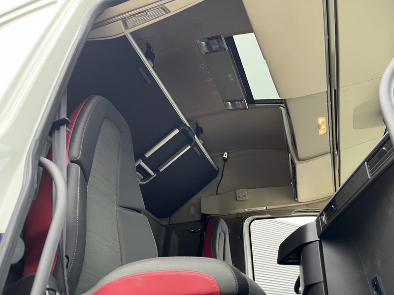 Tractor unit Volvo FH 420 Globetrotter / Dynamic Steering / New Tacho V2 / VEB+ / APK TUV 10-25: picture 10