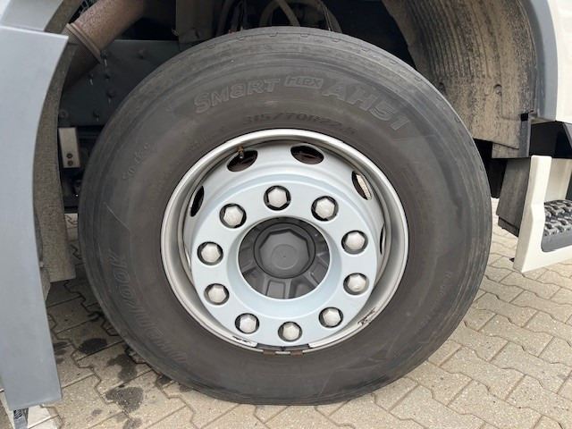 Tractor unit Volvo FH 460 Globetrotter XL / 2 Tanks / APK-TUV 04-26: picture 13