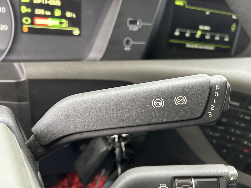 Volvo FH 500 Globetrotter / 597 dkm / Euro 6D / VEB+ / 2 Tanks - Tractor unit: picture 5 Volvo FH 500 Globetrotter / 597 dkm / Euro 6D / VEB+ / 2 Tanks - Tractor unit: picture 5