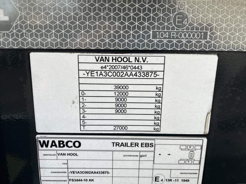 Container transporter/ Swap body semi-trailer Van Hool A3C002 / ADR / 3x SAF / 20 FT Container / TE HUUR: picture 14 Container transporter/ Swap body semi-trailer Van Hool A3C002 / ADR / 3x SAF / 20 FT Container / TE HUUR: picture 14