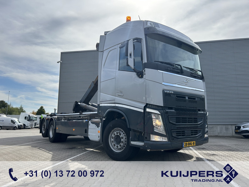 Volvo FH 460 Globetrotter / VDL Hooklift 25 Ton / 636 dkm / VEB+ / 6x2 / 9 Ton Front Axle - Hook lift truck, Crane truck: picture 1 Volvo FH 460 Globetrotter / VDL Hooklift 25 Ton / 636 dkm / VEB+ / 6x2 / 9 Ton Front Axle - Hook lift truck, Crane truck: picture 1