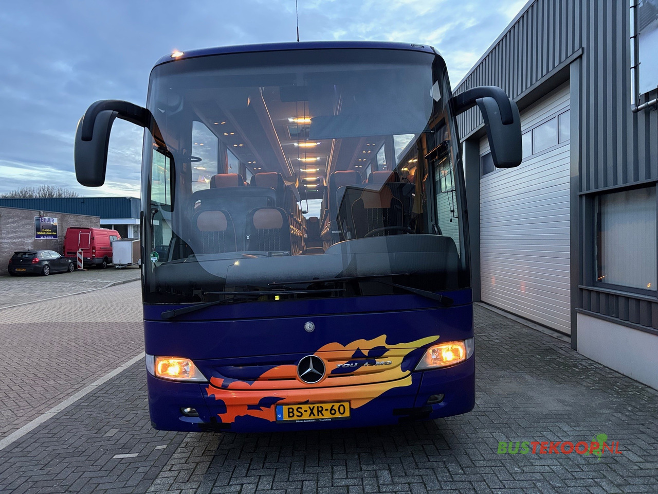 Mercedes TOURISMO RHD-L - Coach: picture 2 Mercedes TOURISMO RHD-L - Coach: picture 2