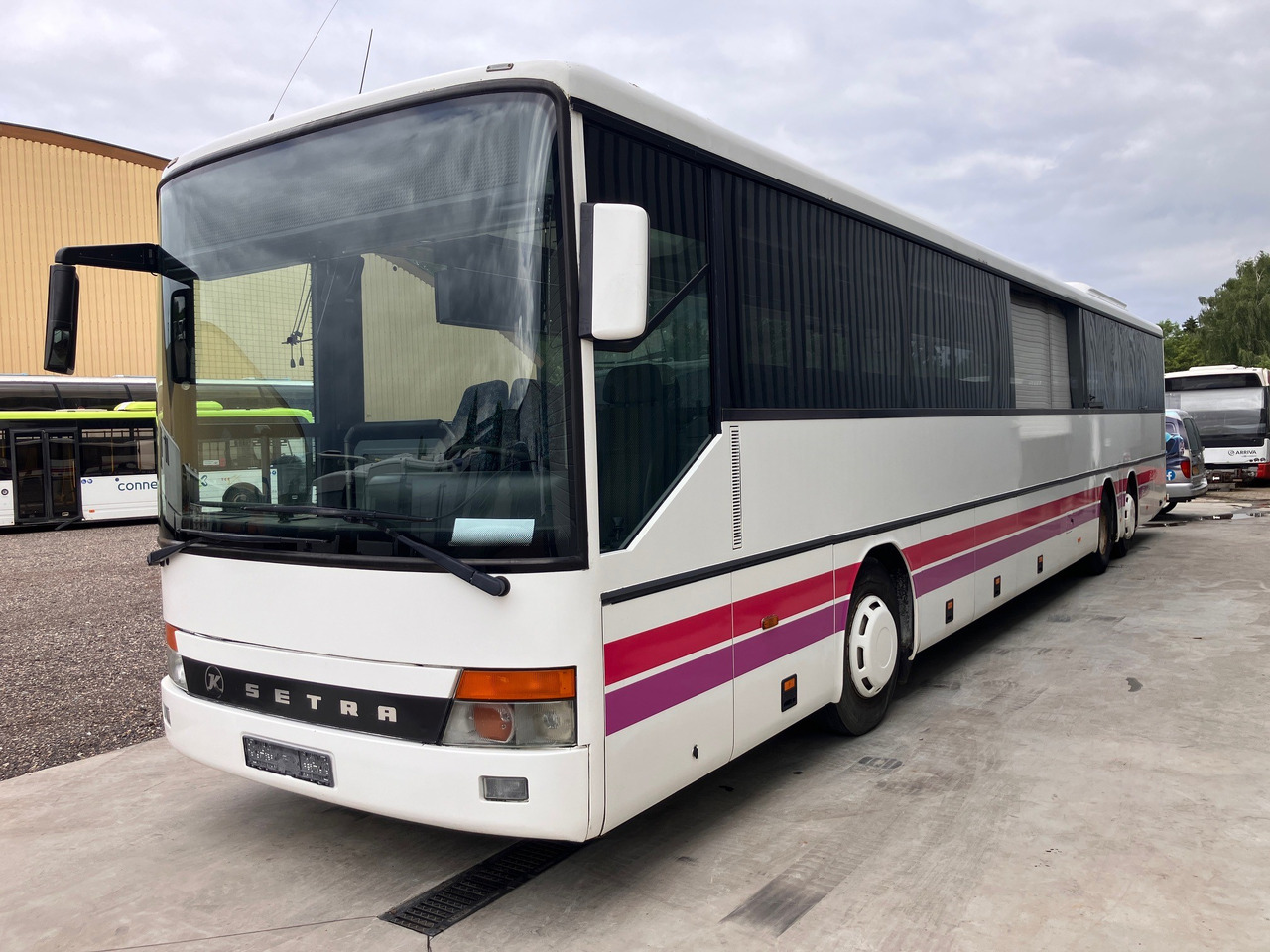 SETRA S319 UL (chassis work) - Suburban bus: picture 3 SETRA S319 UL (chassis work) - Suburban bus: picture 3