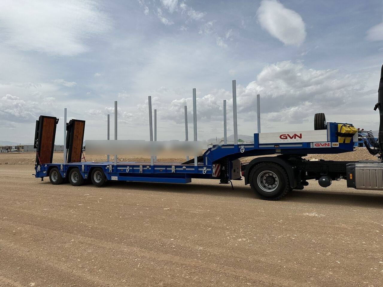 GVN Trailer 3 AXLE LOWBED - Low loader semi-trailer: picture 2 GVN Trailer 3 AXLE LOWBED - Low loader semi-trailer: picture 2
