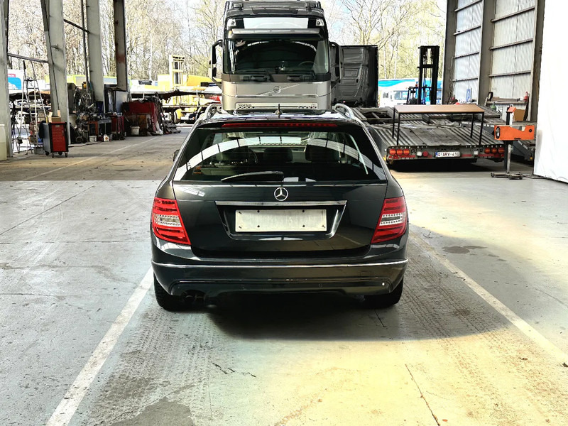 Mercedes-Benz C-Klasse C200 CDI / MOTORPROBLEEM /PROBLEME DE MOTEUR / MOTORPROBLEM - Station wagon: picture 4 Mercedes-Benz C-Klasse C200 CDI / MOTORPROBLEEM /PROBLEME DE MOTEUR / MOTORPROBLEM - Station wagon: picture 4