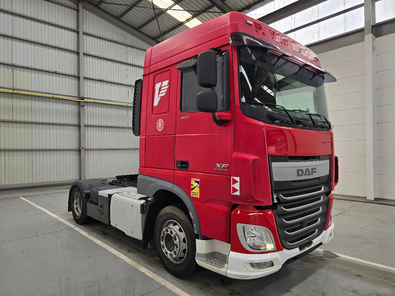 DAF XF 460 SPACECAB / RETARDER /MANUEL - Tractor unit: picture 4 DAF XF 460 SPACECAB / RETARDER /MANUEL - Tractor unit: picture 4