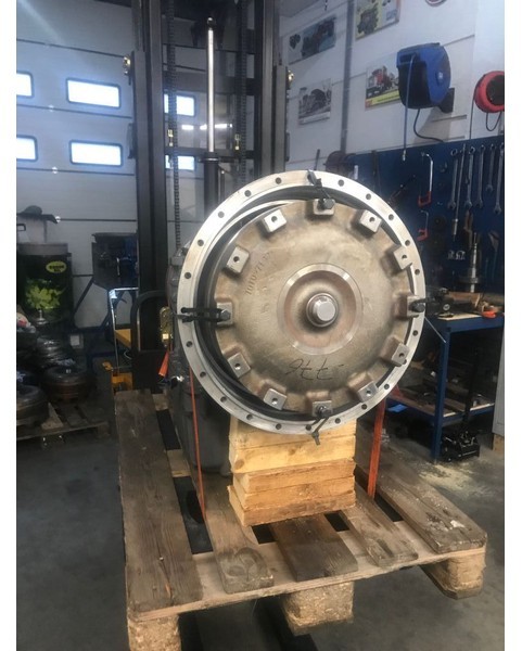 Volvo Versnellingsbak PT2116 22416 - Gearbox for Articulated dumper: picture 5 Volvo Versnellingsbak PT2116 22416 - Gearbox for Articulated dumper: picture 5