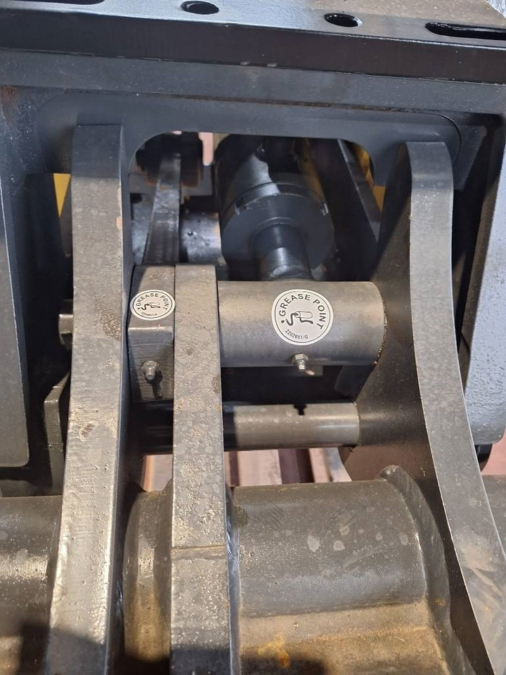 Mustang GRP 750 - Grapple for Construction machinery: picture 5 Mustang GRP 750 - Grapple for Construction machinery: picture 5