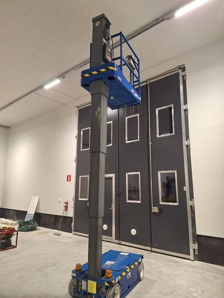 SkyJack SJ 12 - Scissor lift: picture 3 SkyJack SJ 12 - Scissor lift: picture 3