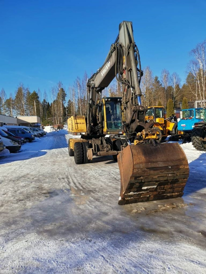 Volvo EW 180 B - Wheel excavator: picture 5 Volvo EW 180 B - Wheel excavator: picture 5