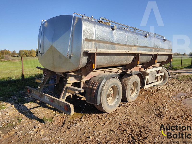 Blumhardt - Tank trailer: picture 2 Blumhardt - Tank trailer: picture 2