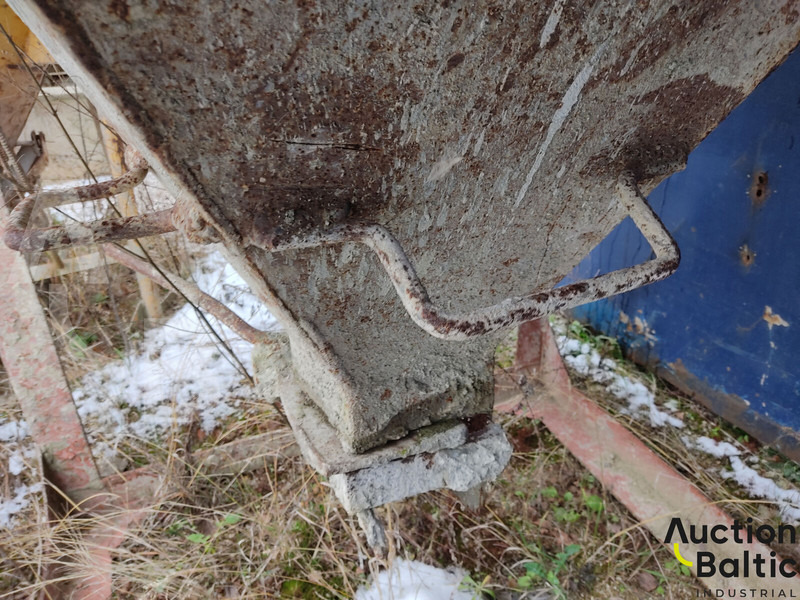 Concrete hopper - Bucket for Construction machinery: picture 4 Concrete hopper - Bucket for Construction machinery: picture 4