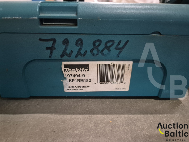 Makita DVR450 - Construction machinery: picture 4 Makita DVR450 - Construction machinery: picture 4