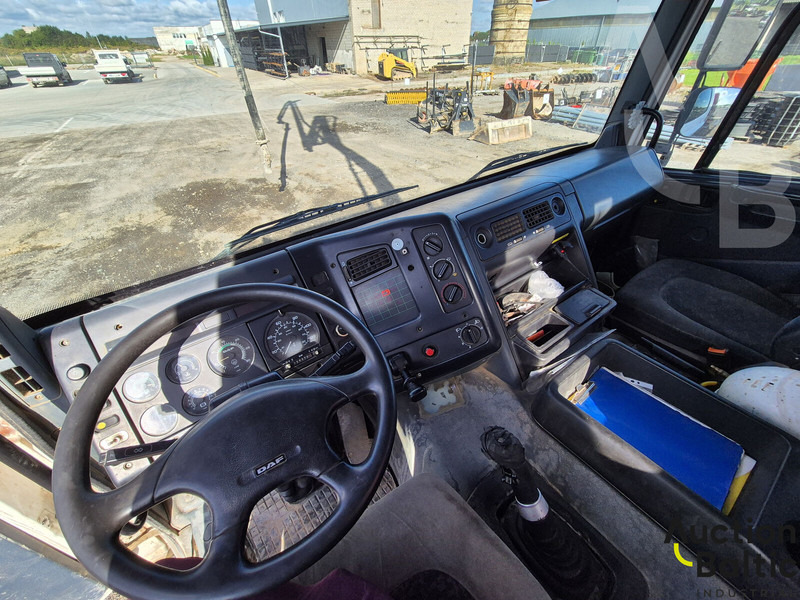 Stationary concrete pump DAF CF85: picture 10