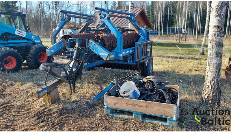 Dal-Bo Dalbo Farmas Minimax 2000 - Farm roller: picture 1 Dal-Bo Dalbo Farmas Minimax 2000 - Farm roller: picture 1