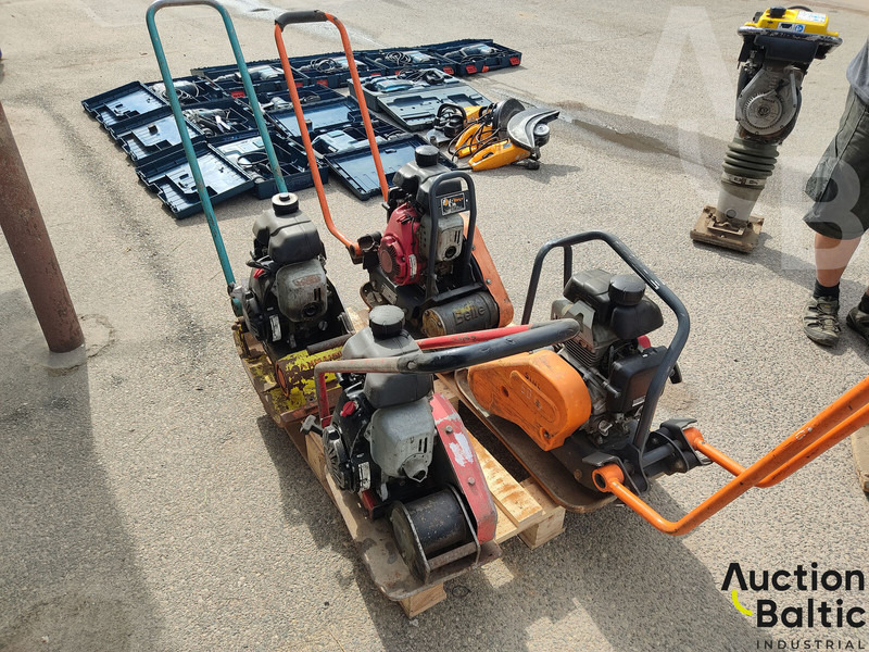 Dynapac LF45, Ammann AVP1033 & 2 Belle - Vibratory plate: picture 3 Dynapac LF45, Ammann AVP1033 & 2 Belle - Vibratory plate: picture 3