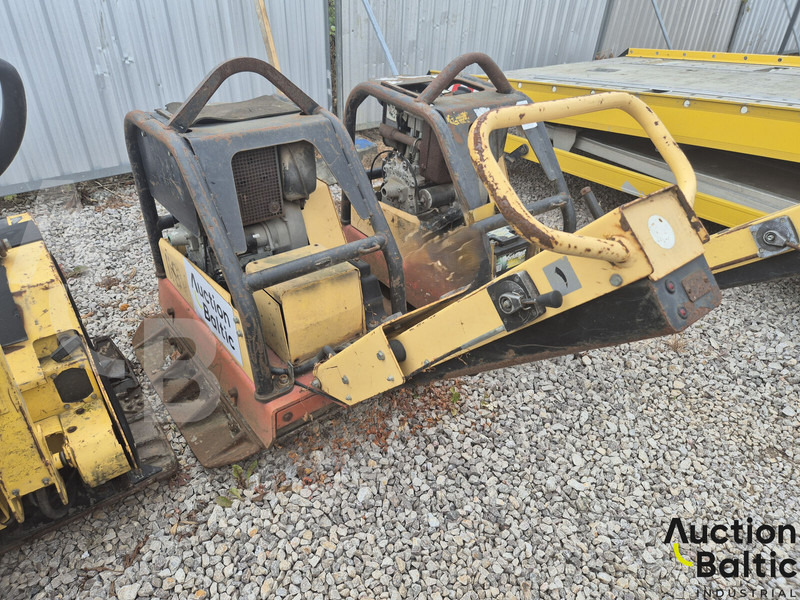 Dynapac LG 500 - Vibratory plate: picture 1 Dynapac LG 500 - Vibratory plate: picture 1