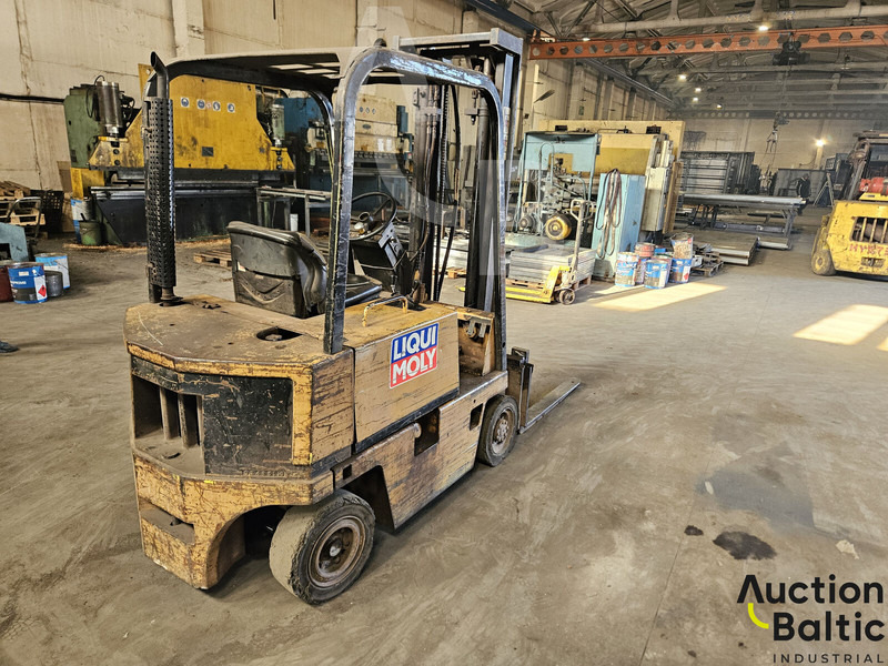 FORKLIFT - Forklift: picture 4 FORKLIFT - Forklift: picture 4