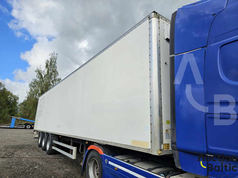 Fruehauf T39 - Curtainsider semi-trailer: picture 1 Fruehauf T39 - Curtainsider semi-trailer: picture 1
