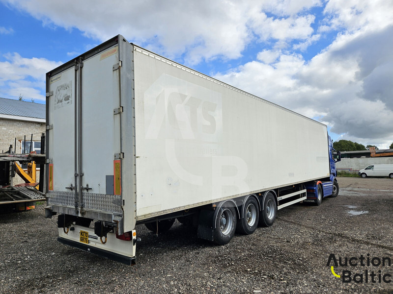 Fruehauf T39 - Curtainsider semi-trailer: picture 4 Fruehauf T39 - Curtainsider semi-trailer: picture 4