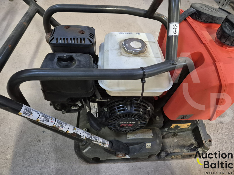 Husqvarna LF80 - Vibratory plate: picture 5 Husqvarna LF80 - Vibratory plate: picture 5