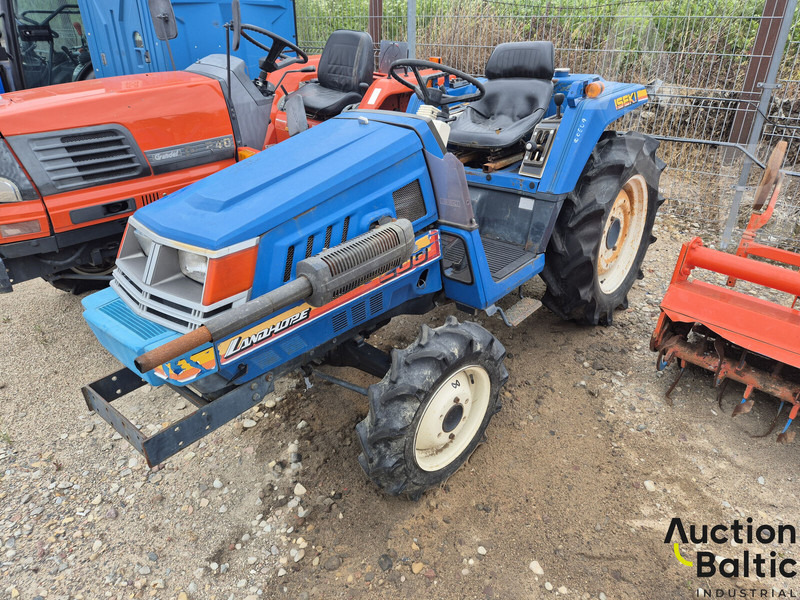 Iseki TU 200 - Farm tractor: picture 1 Iseki TU 200 - Farm tractor: picture 1