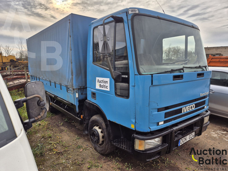 Iveco 65E10 - Curtainsider truck: picture 2 Iveco 65E10 - Curtainsider truck: picture 2