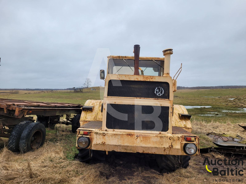 KIROVETS Kirovets K 701 - Farm tractor: picture 5 KIROVETS Kirovets K 701 - Farm tractor: picture 5