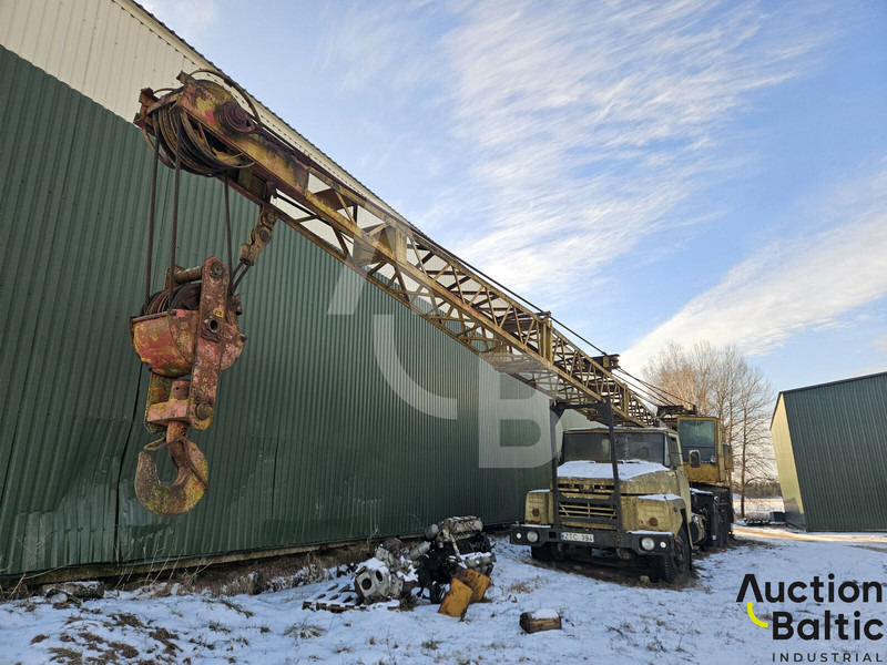КРАЗ 25 KC4562 - All terrain crane: picture 1 КРАЗ 25 KC4562 - All terrain crane: picture 1