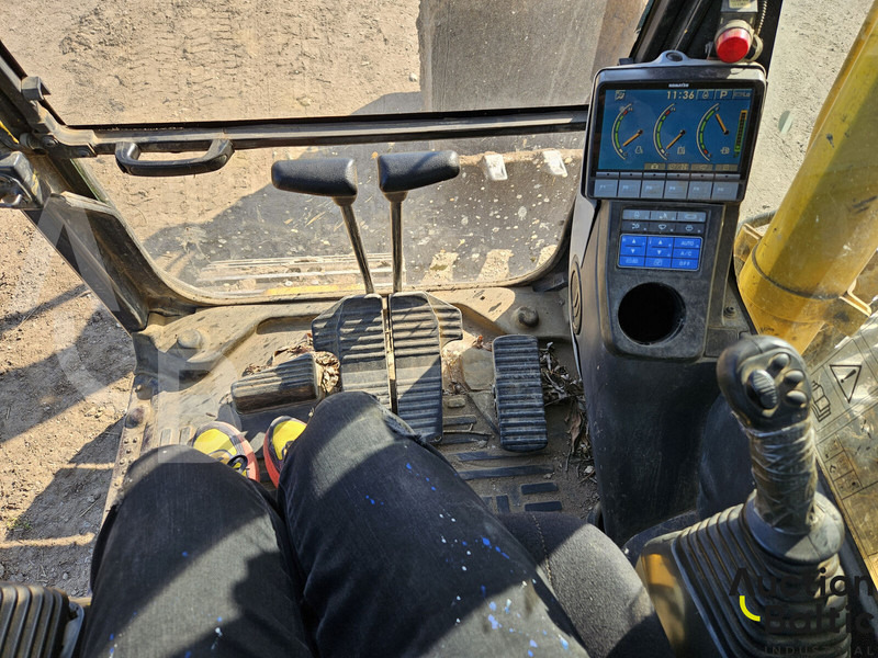 Komatsu PC130-8 on lease Komatsu PC130-8: picture 6
