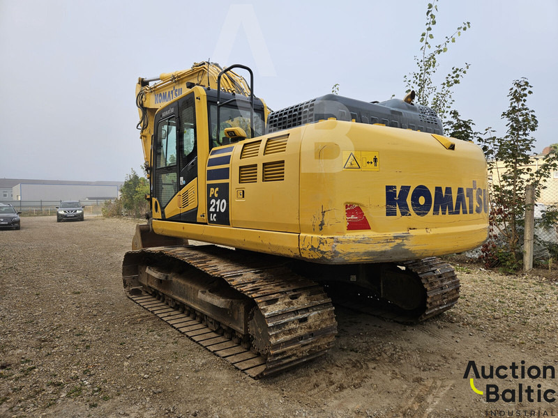 Komatsu PC210LC-11 - Crawler excavator: picture 4 Komatsu PC210LC-11 - Crawler excavator: picture 4