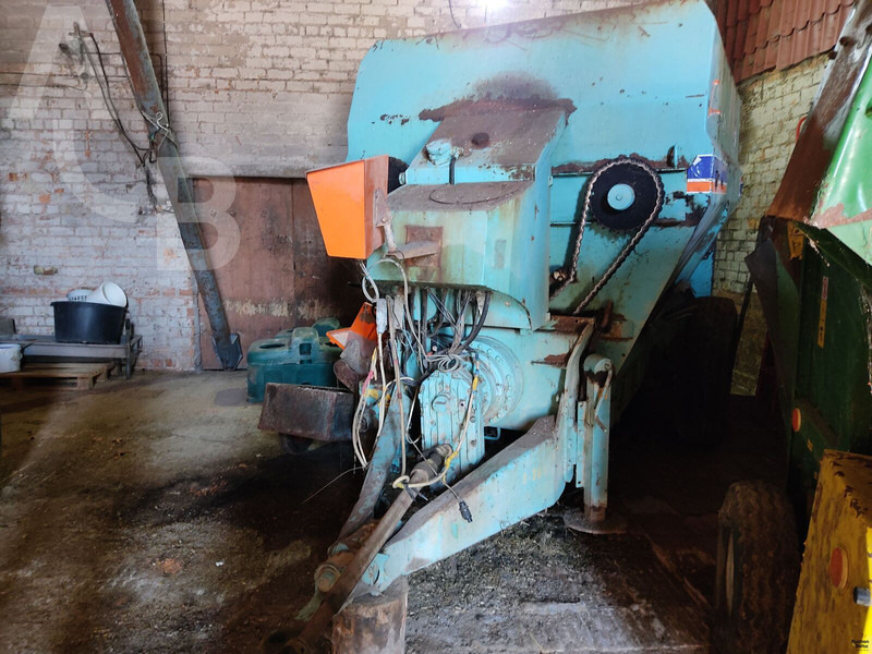 Labrador MT90 - Livestock equipment: picture 3 Labrador MT90 - Livestock equipment: picture 3