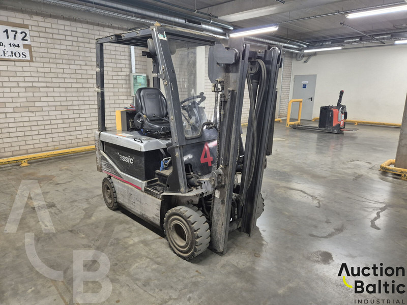 Nissan KG1B1L15U - Electric forklift: picture 2 Nissan KG1B1L15U - Electric forklift: picture 2