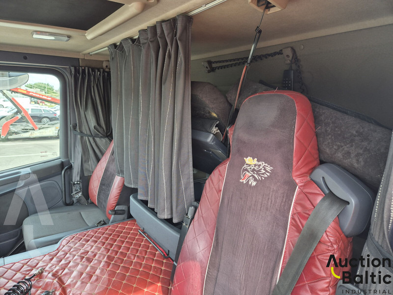 Scania P 450 on lease Scania P 450: picture 11 Scania P 450 on lease Scania P 450: picture 11