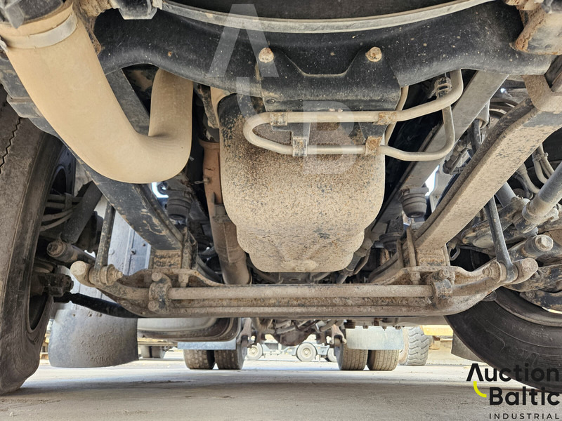 Tractor unit MAN TGS18.400 4X4H: picture 20