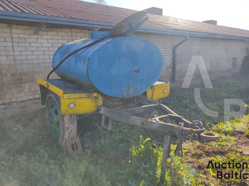 Trailer - tank (Priekaba - cisterna) - Tank trailer: picture 2 Trailer - tank (Priekaba - cisterna) - Tank trailer: picture 2