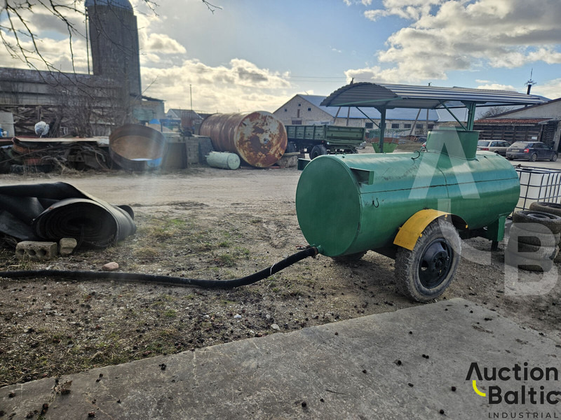 Trailer with tank (Priekaba su talpa) - Tank trailer: picture 2 Trailer with tank (Priekaba su talpa) - Tank trailer: picture 2