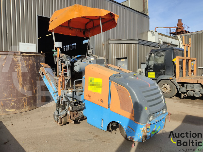 Wirtgen W35DC - Asphalt machine: picture 1 Wirtgen W35DC - Asphalt machine: picture 1