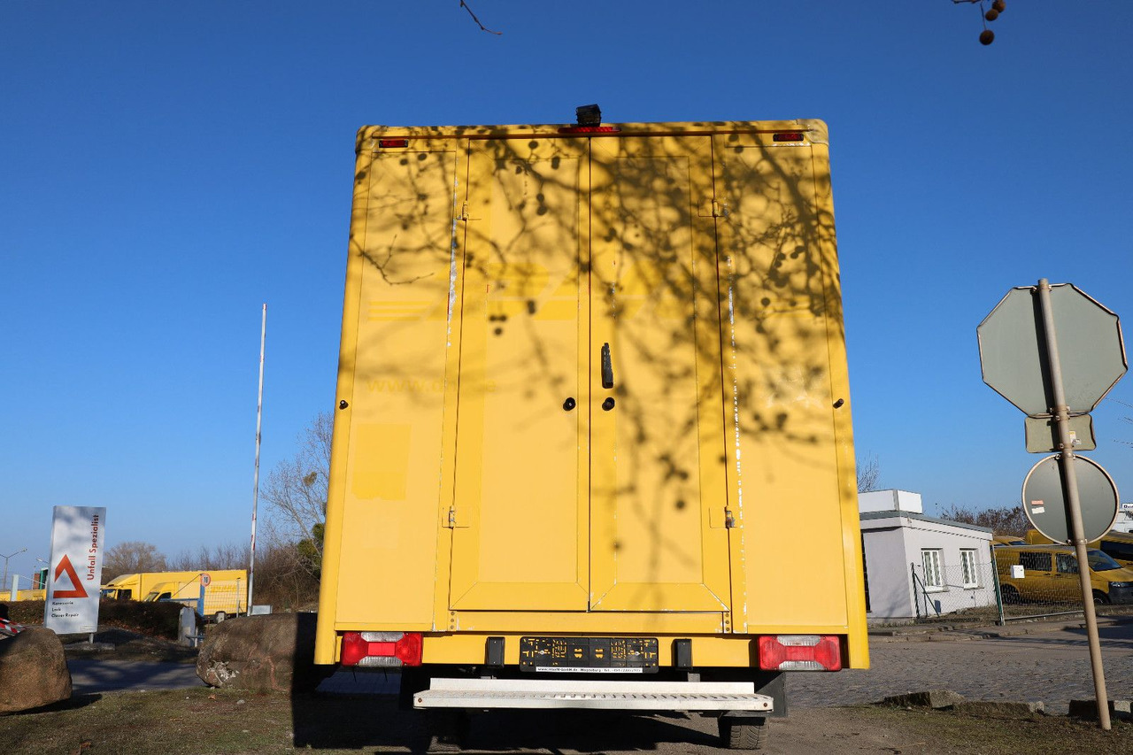 Iveco Daily/ Regalsystem/C30C - Box van: picture 5 Iveco Daily/ Regalsystem/C30C - Box van: picture 5