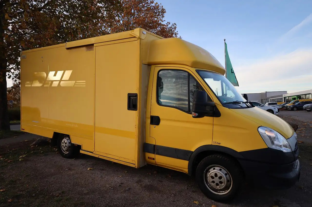 Iveco Daily/ Regalsystem/Luftfeder/1. Hand - Box van: picture 1 Iveco Daily/ Regalsystem/Luftfeder/1. Hand - Box van: picture 1