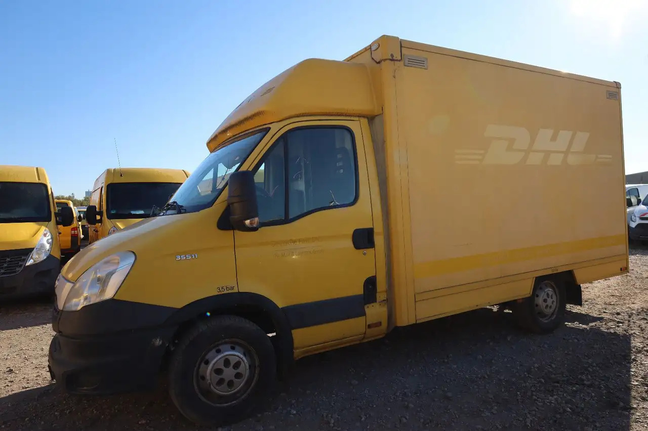 Iveco Daily/ Regalsystem/Luftfeder/KURZ/1. Hand - Box van: picture 2 Iveco Daily/ Regalsystem/Luftfeder/KURZ/1. Hand - Box van: picture 2