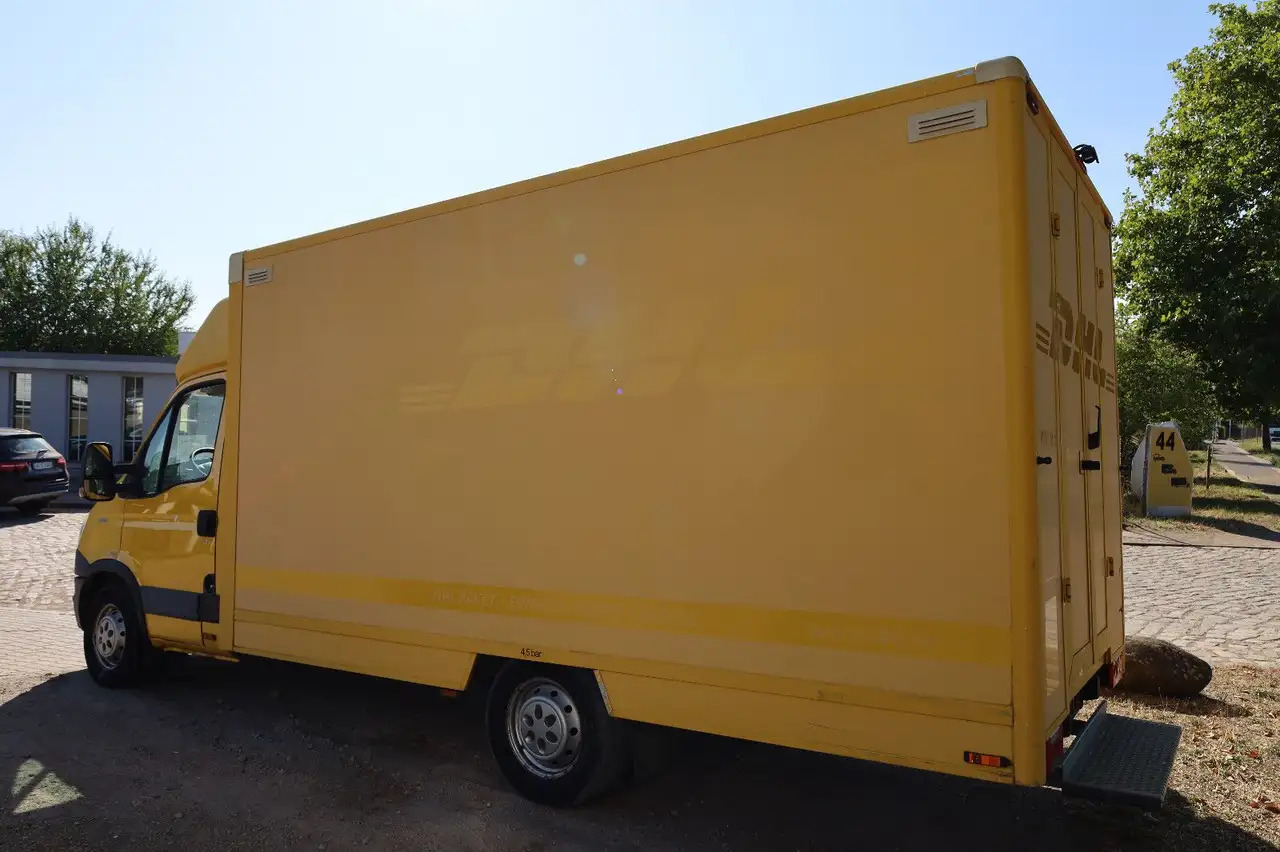 Iveco IS35SI2AA Daily/ Regalsystem/Luftfeder/1. Hand/ - Box van: picture 4 Iveco IS35SI2AA Daily/ Regalsystem/Luftfeder/1. Hand/ - Box van: picture 4