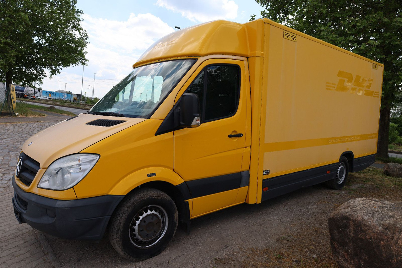 Mercedes-Benz Sprinter II Pritsche/ Koffer - Box van: picture 2 Mercedes-Benz Sprinter II Pritsche/ Koffer - Box van: picture 2